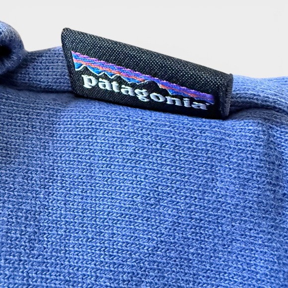 Patagonia Womens Organic Cotton Crewneck Sweatshirt Blue Raglan P-6 Logo Size M - Picture 3 of 5